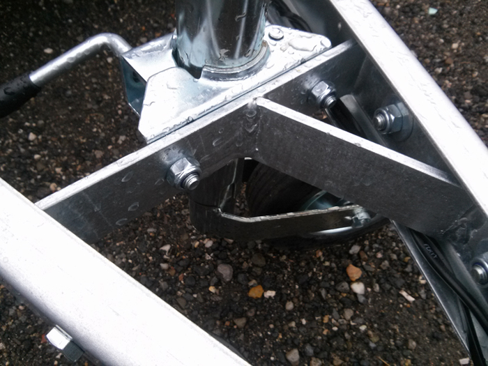 Centrálny držiak - výztuha oje - Brenderup séria 1000