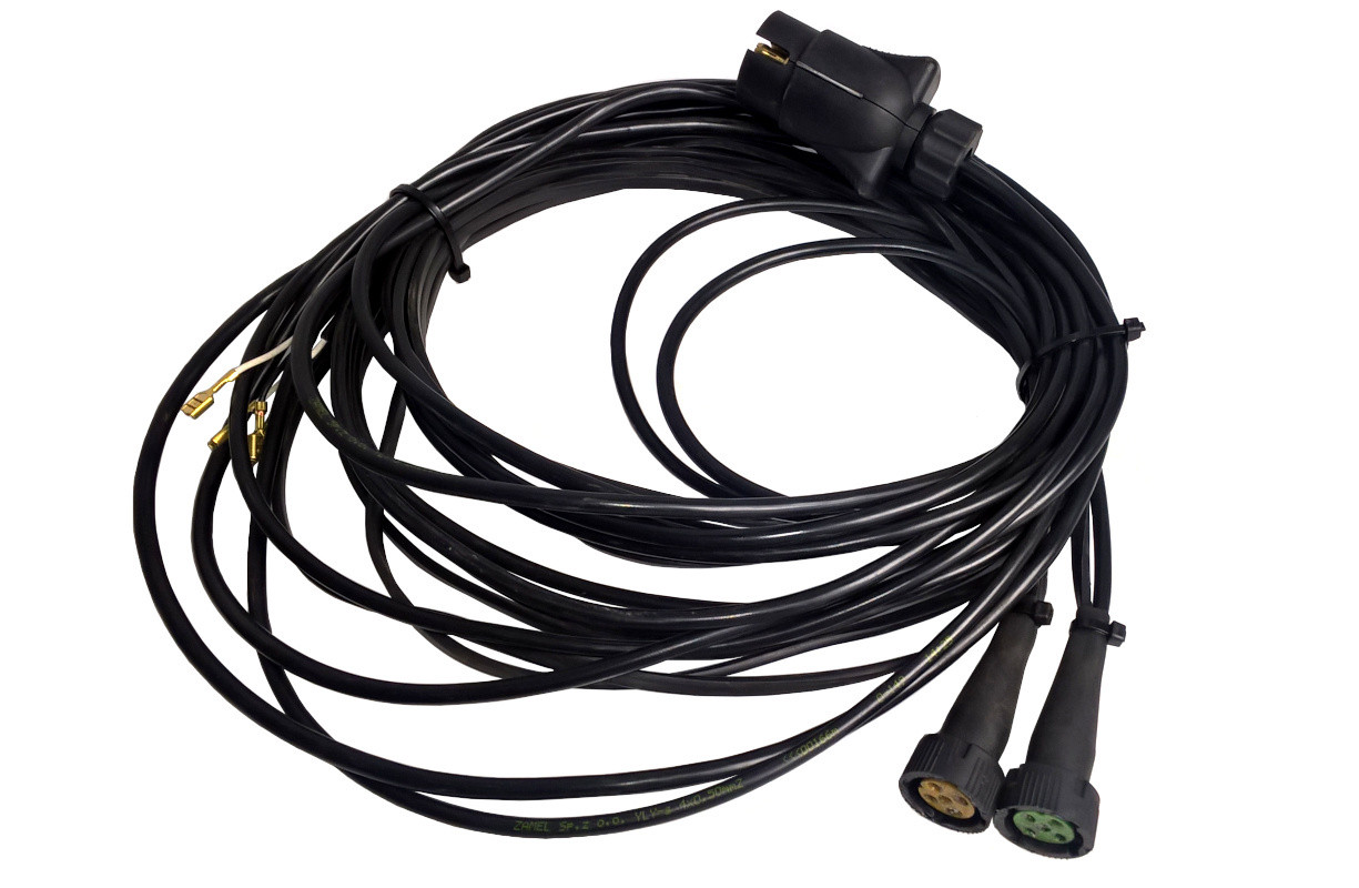 Kabeláž TESAT, 4,55 m s pred. vývodmi/7-pól - zástrčka, QS75