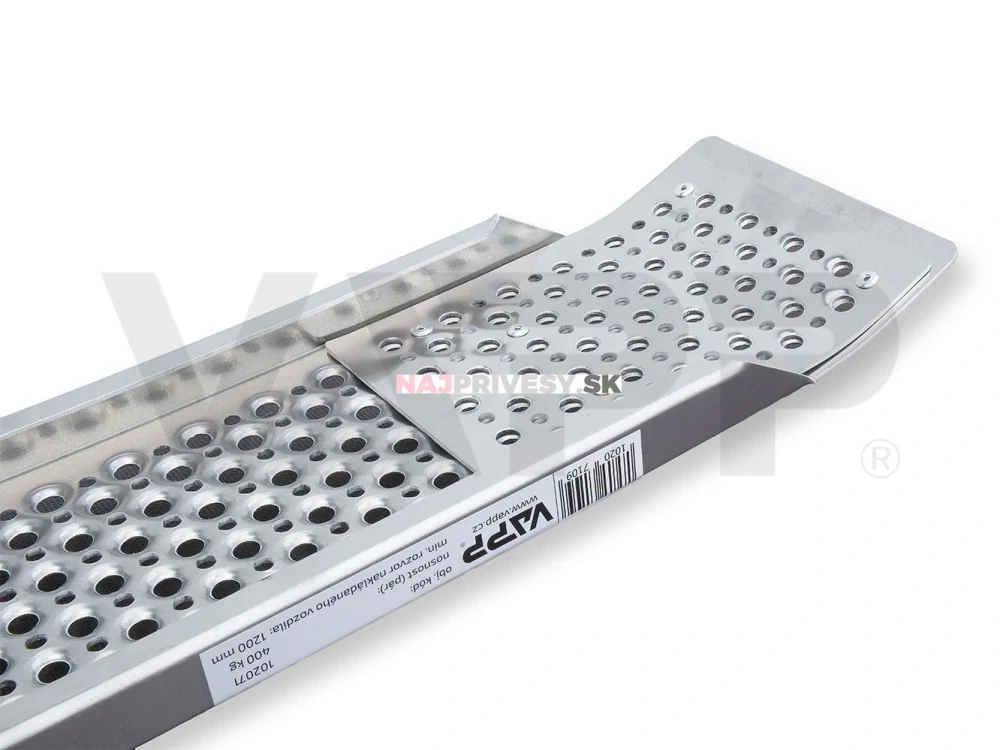 Nájazd hliníkový VAPP NHP-415, prehnutý