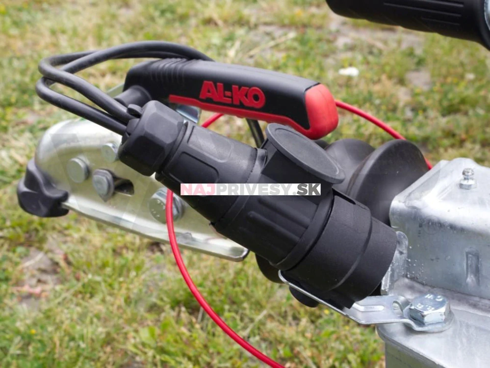 VAPP Držiak zástrčky 7/13 pól. otočný