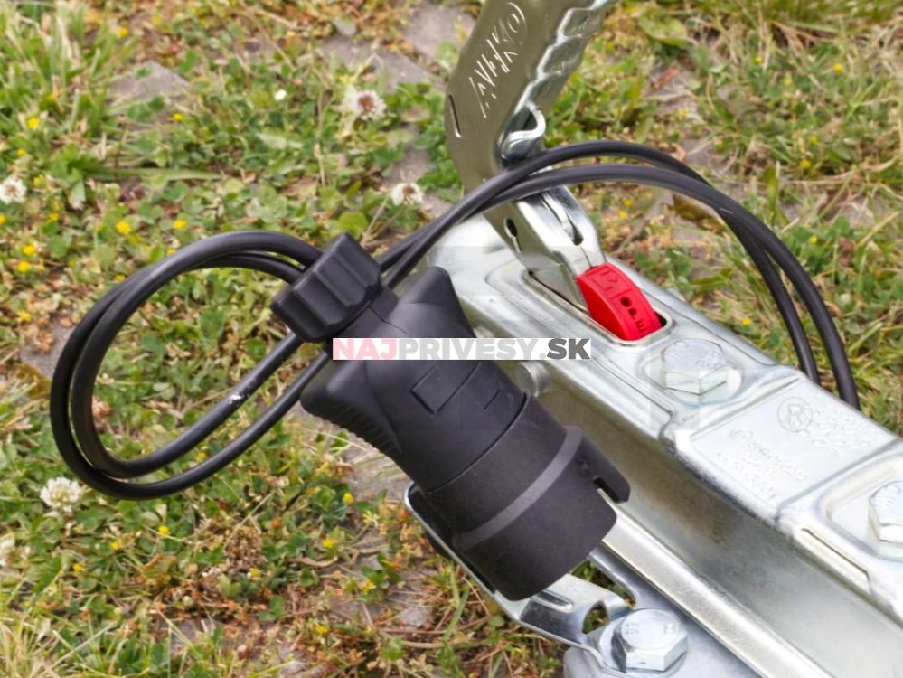 VAPP Držiak zástrčky 7/13 pól. otočný