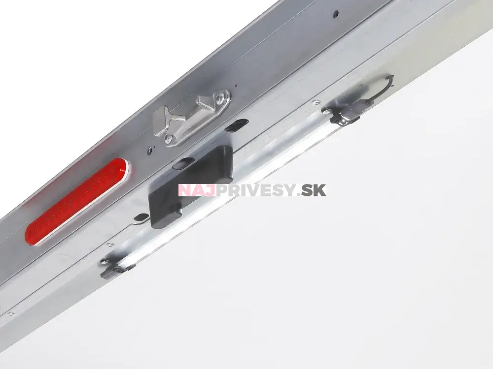 Skriňový príves Brenderup CD350TBD2500 350x155x185 cm 2500 kg DVERE