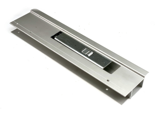 Uzáver bočníc s lemom Euroclip 350 mm pravý